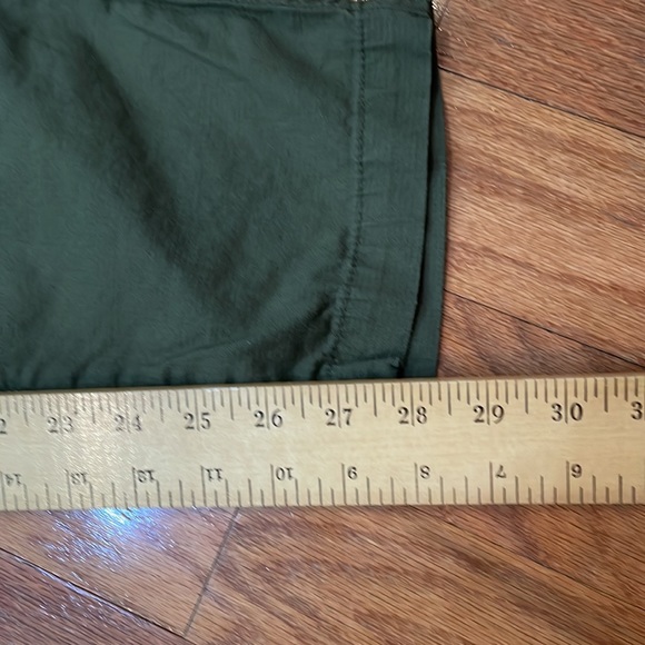 Eddie Bauer Green Men’s Pants 34 x 30 pockets stretch waist - Picture 10 of 13